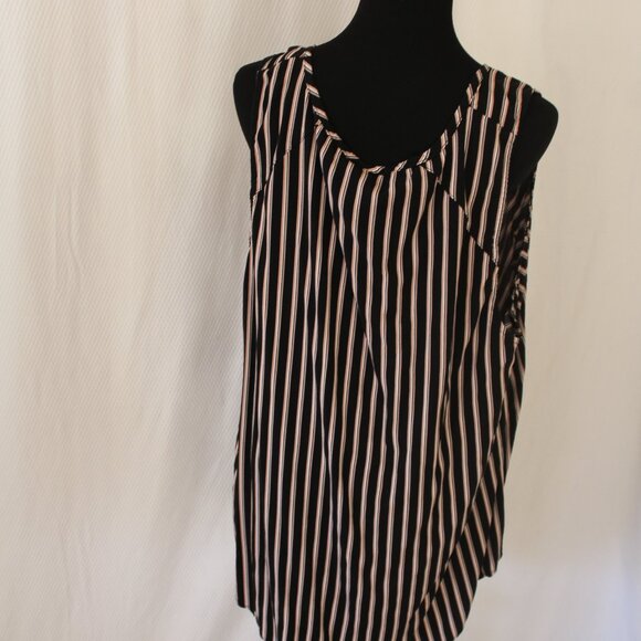SALE Torrid Tank Multi Striped Stretch Challis Pullover Sleeveless 4, 4X, 26 EUC - Picture 6 of 11
